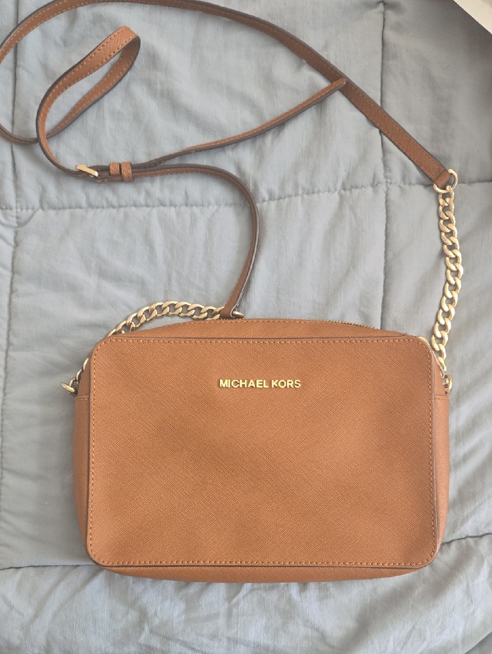 MICHAEL KORS Brown Leather Crossbody with Gold Chain Detail